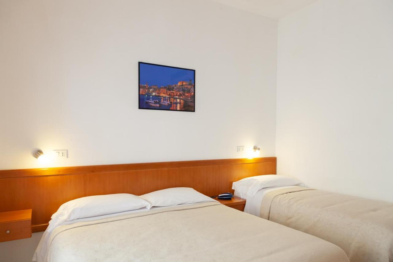 Hotel Viola Gaeta Exteriér fotografie