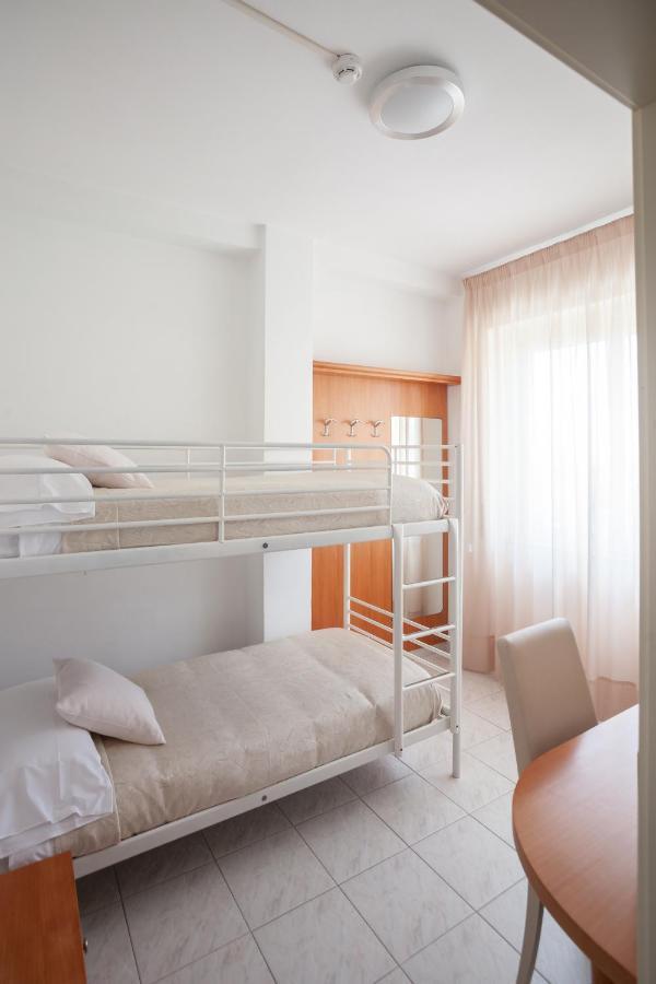 Hotel Viola Gaeta Exteriér fotografie