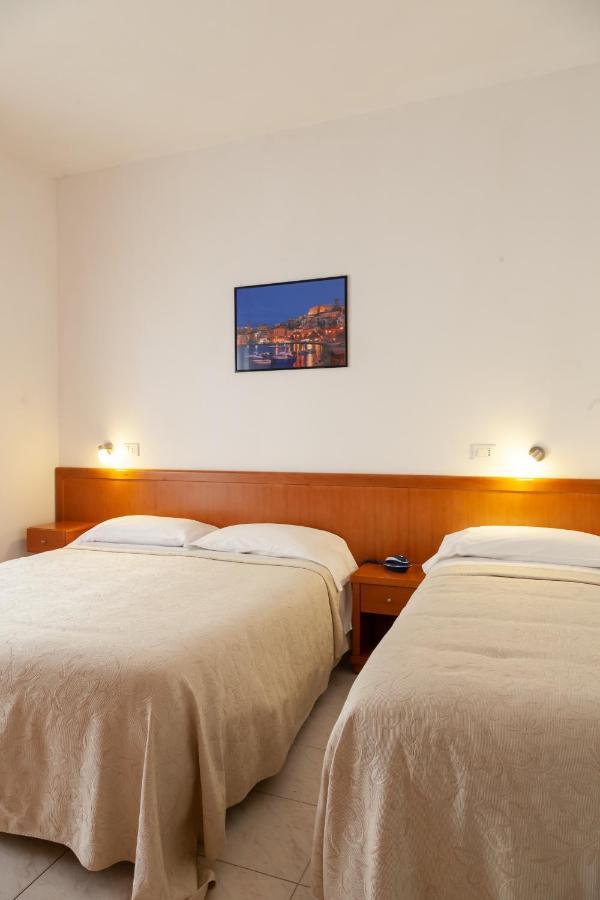 Hotel Viola Gaeta Exteriér fotografie