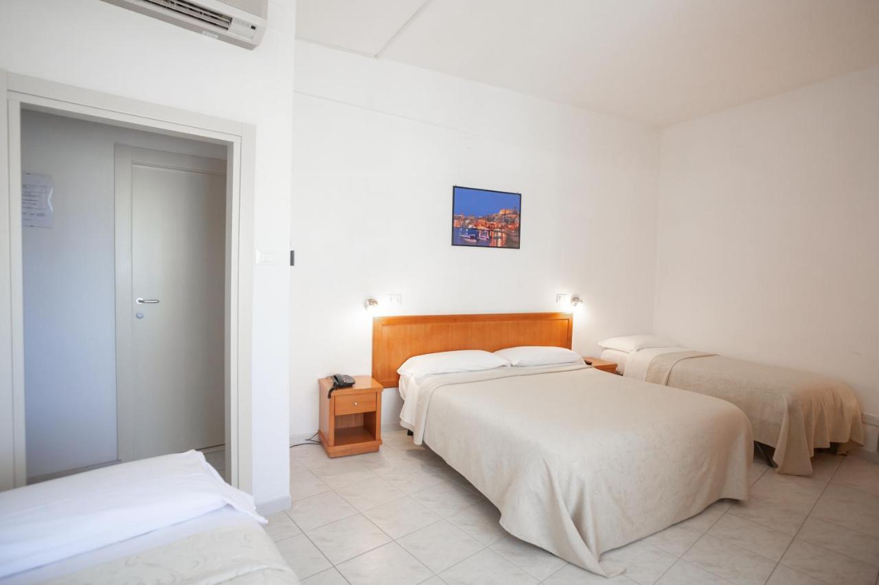 Hotel Viola Gaeta Exteriér fotografie
