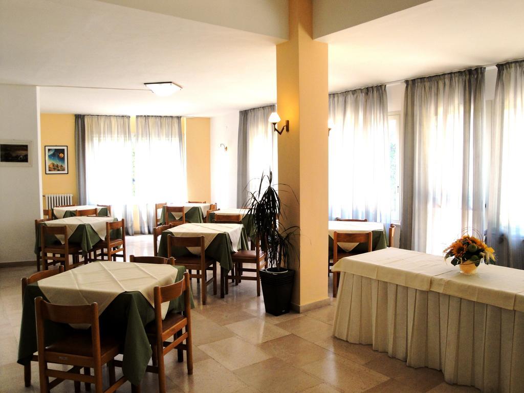 Hotel Viola Gaeta Exteriér fotografie