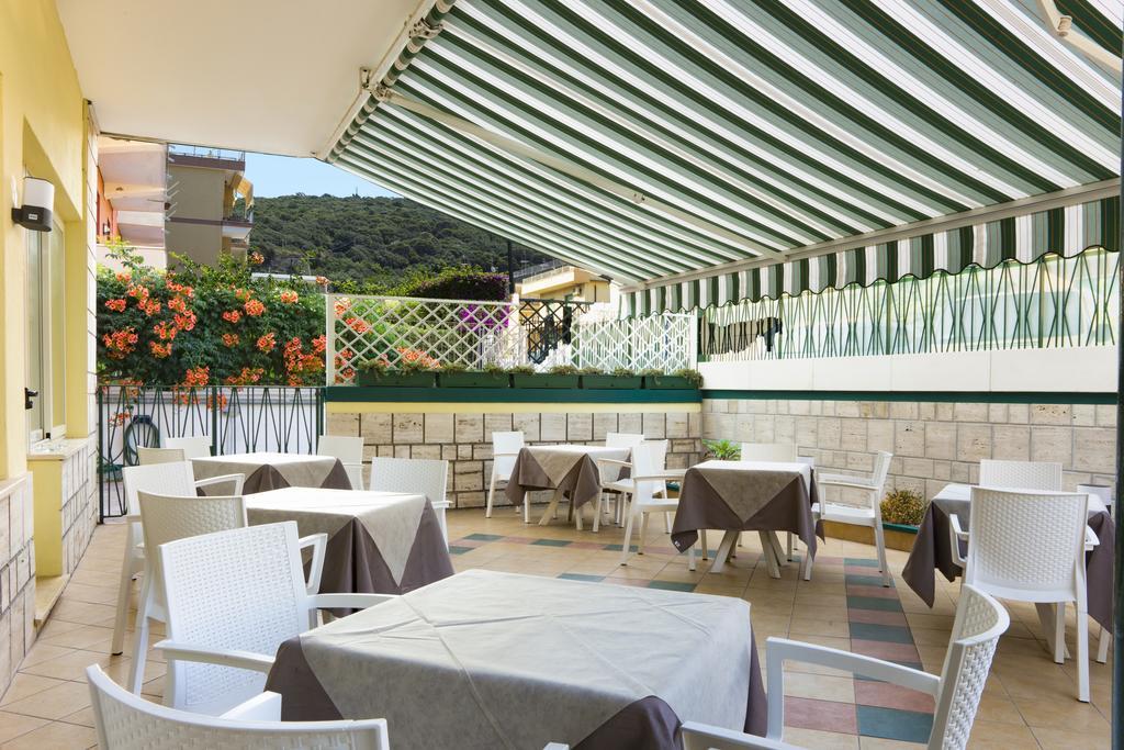 Hotel Viola Gaeta Exteriér fotografie